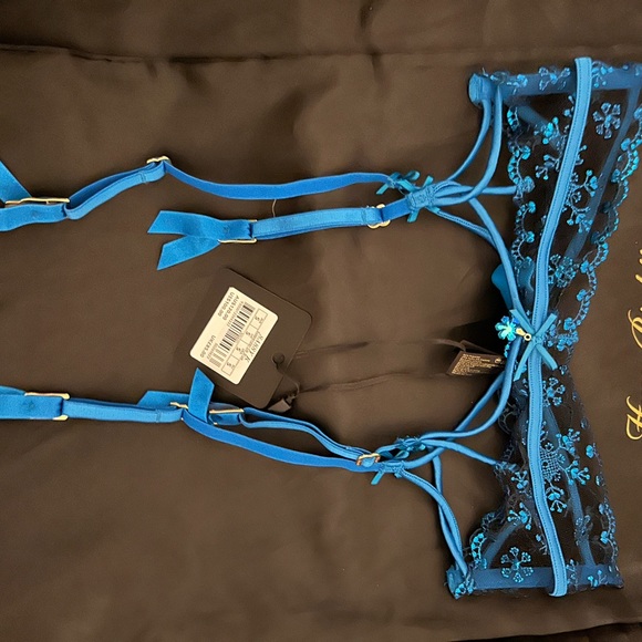 Sassy k Garter belt (S) - Picture 11 of 14